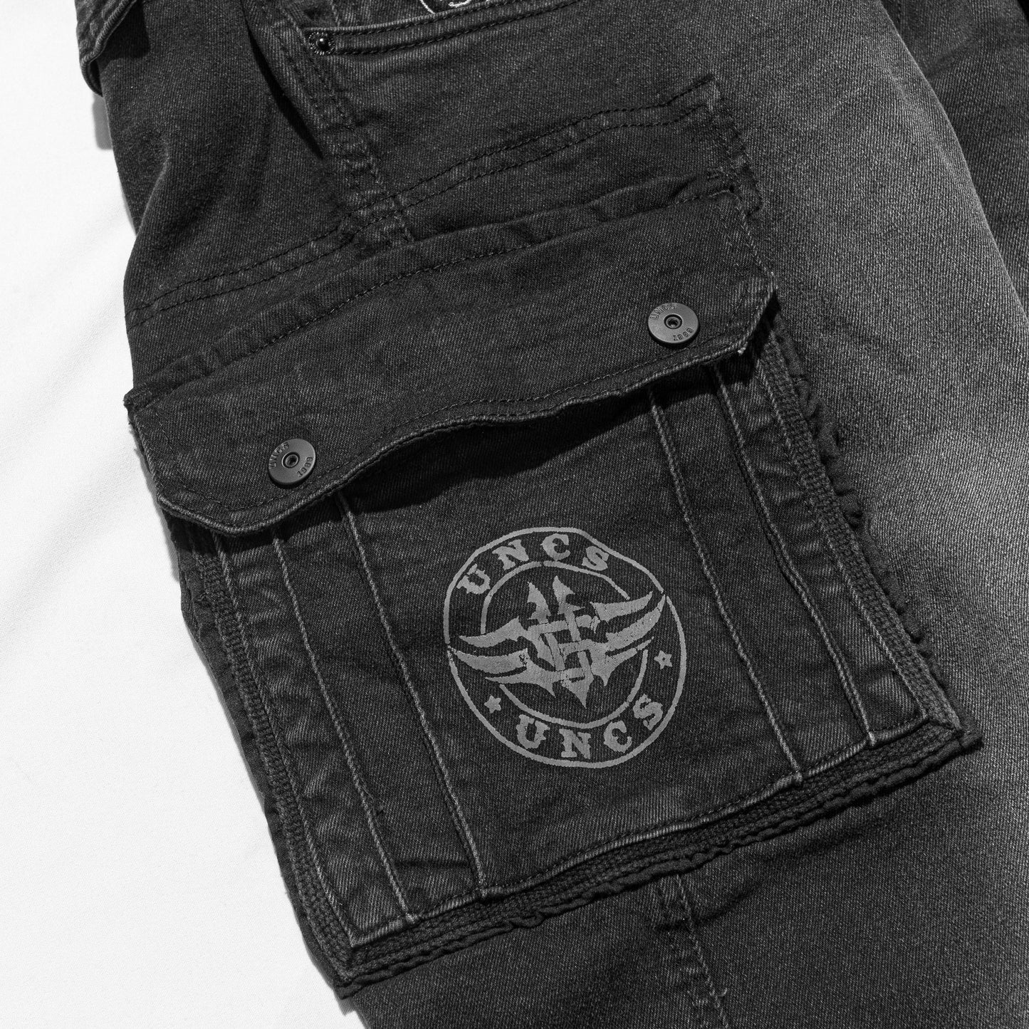 KENNETH (LONG) Men's Shorts