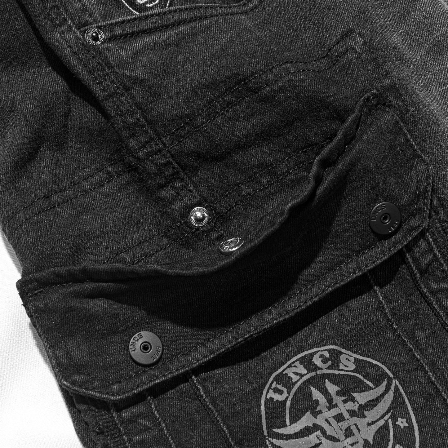 KENNETH (LONG) Men's Shorts