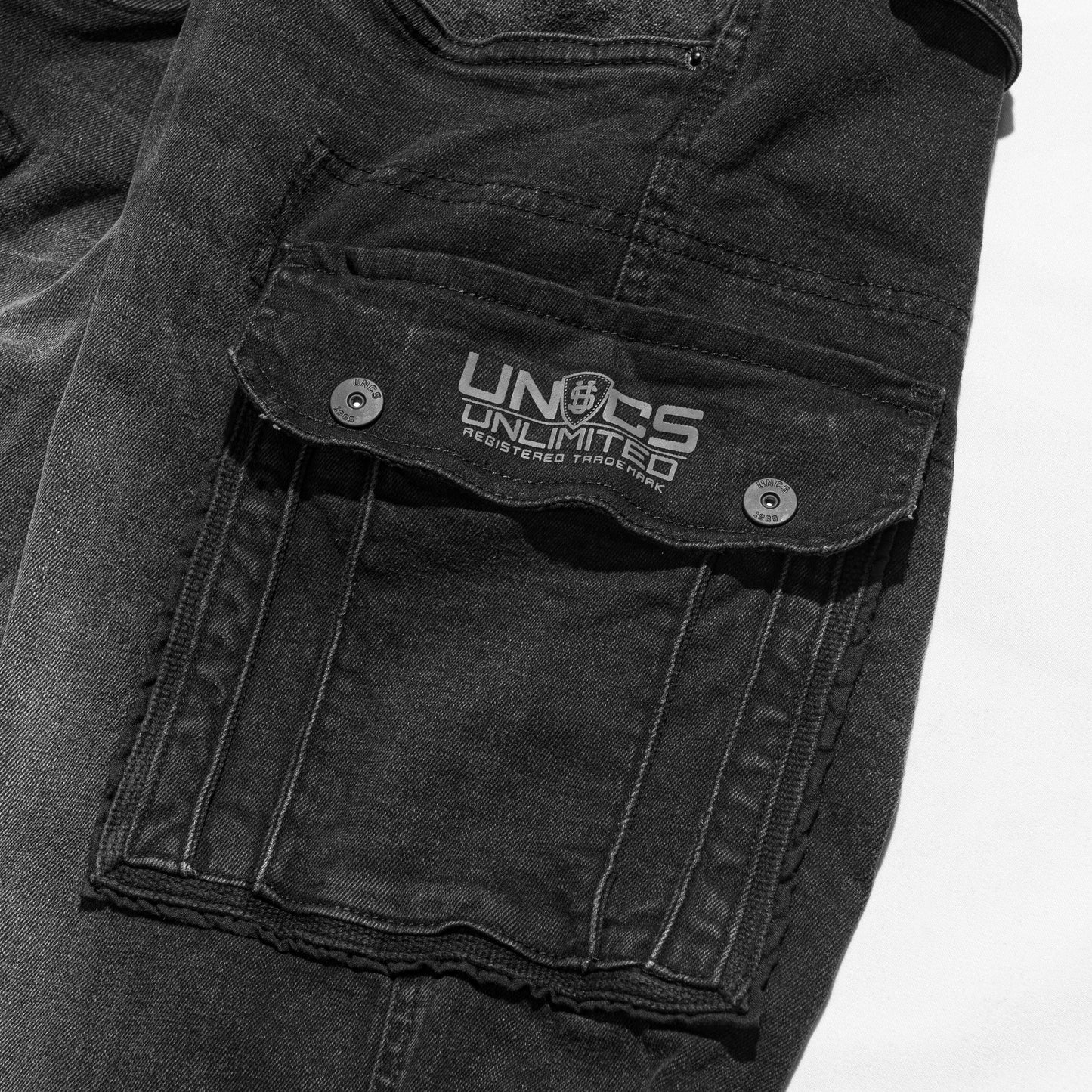 KENNETH (LONG) Men's Shorts