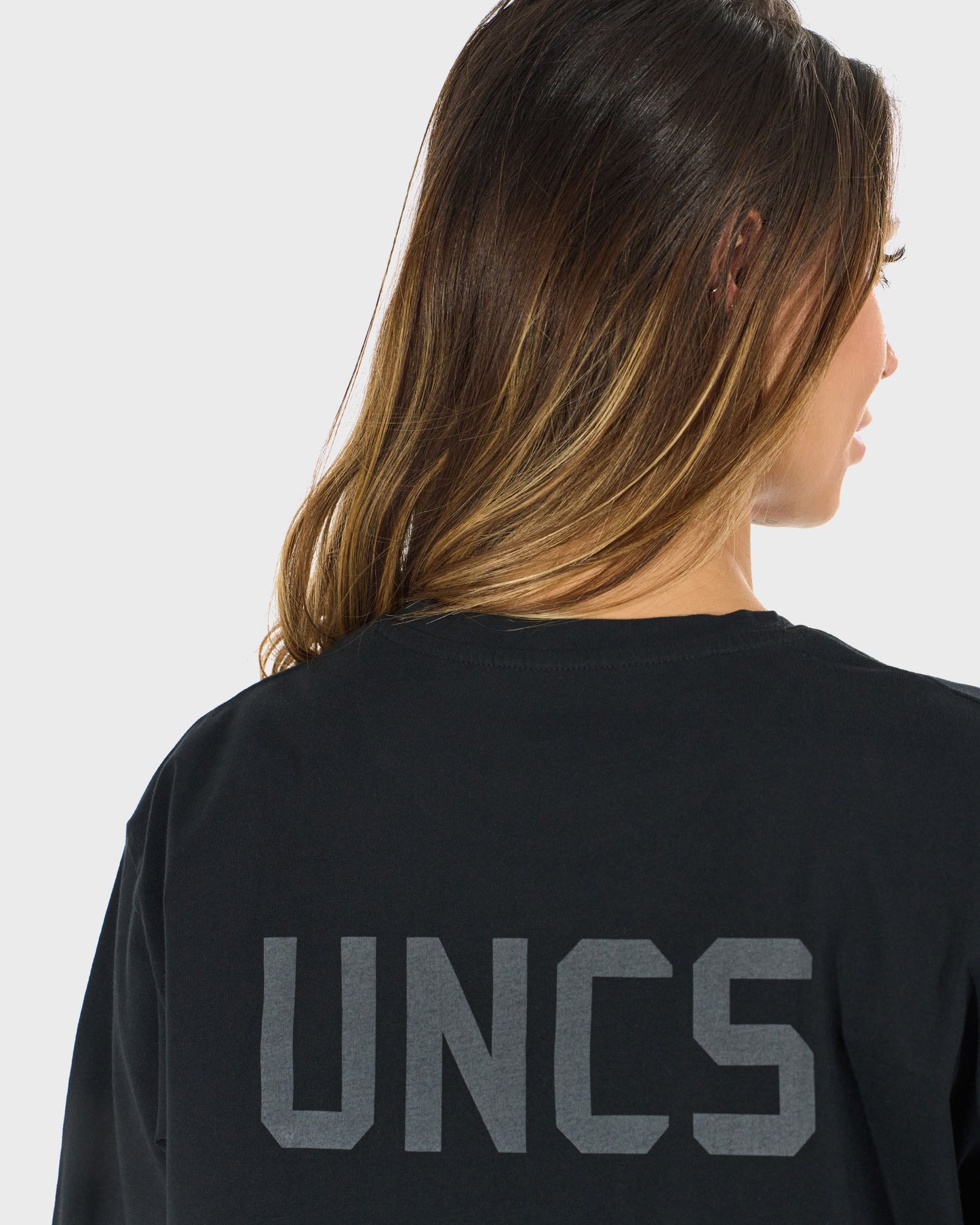 MISCHA Women's T-shirt LS (oversize) BLACK