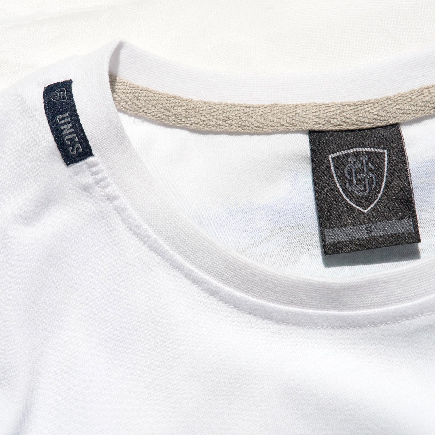 HELMET Men's T-Shirt