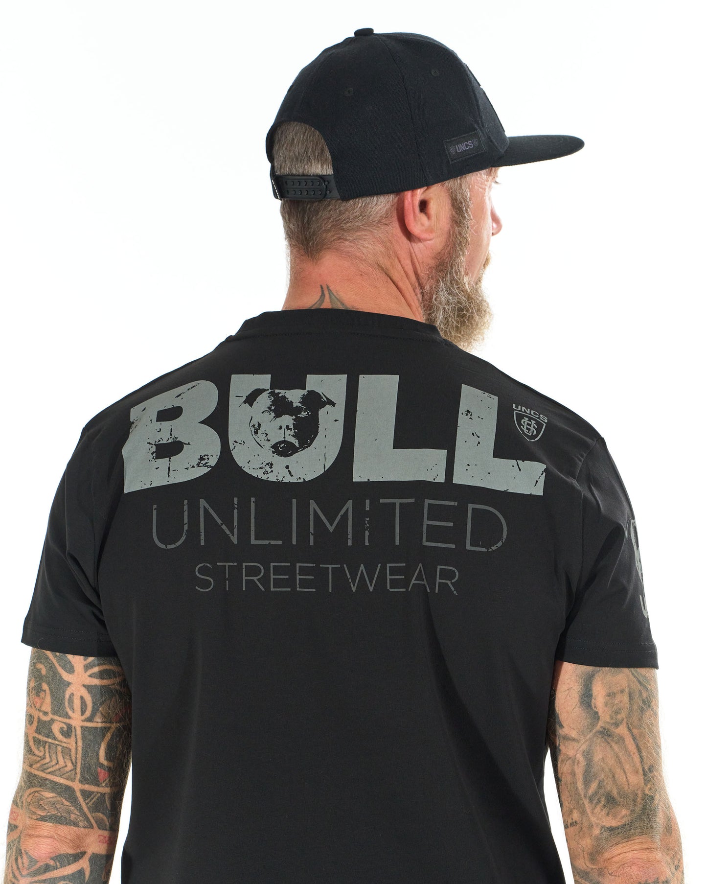 BULL Men's T-Shirt BLACK