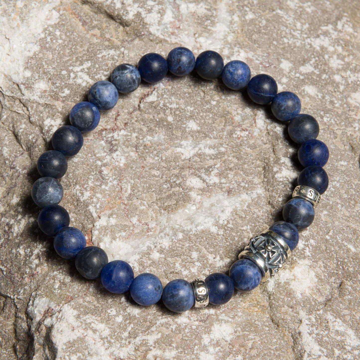 Bracelet matt Sodalite 8 mm Cross