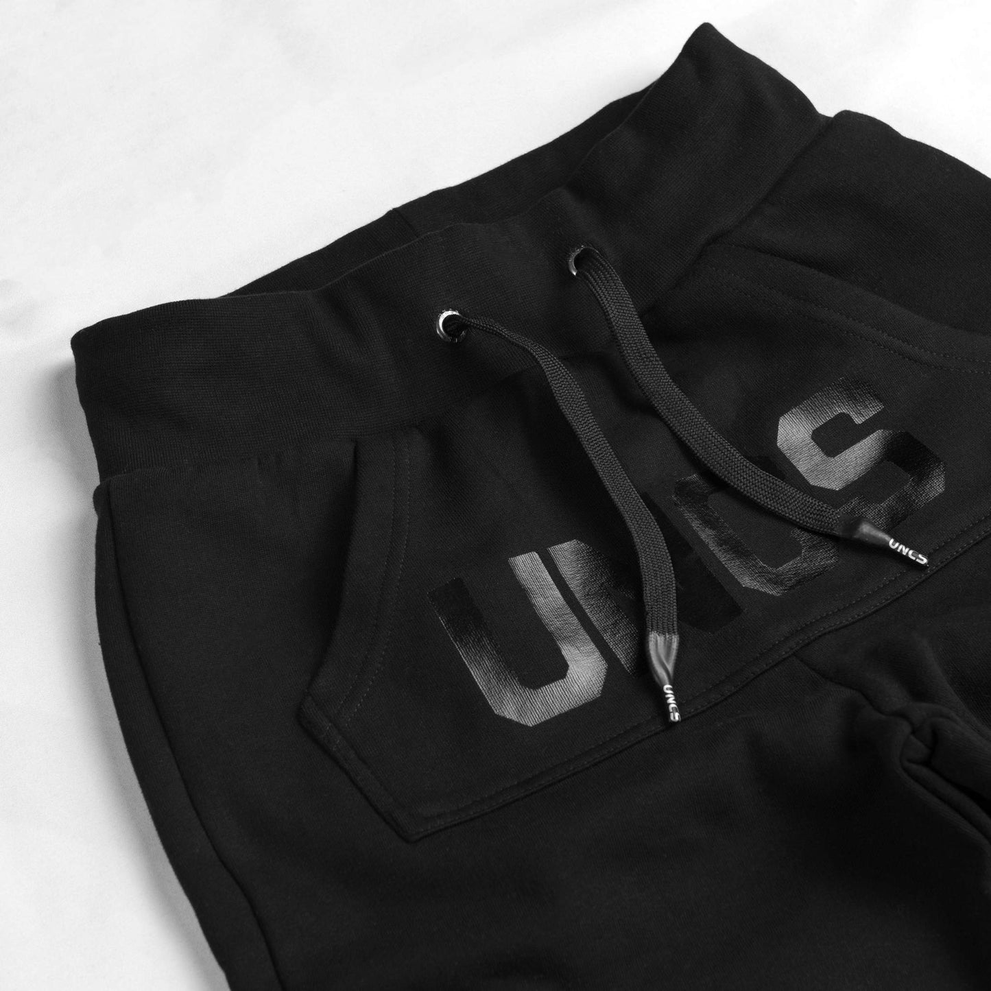 CAM Women's sweatpants