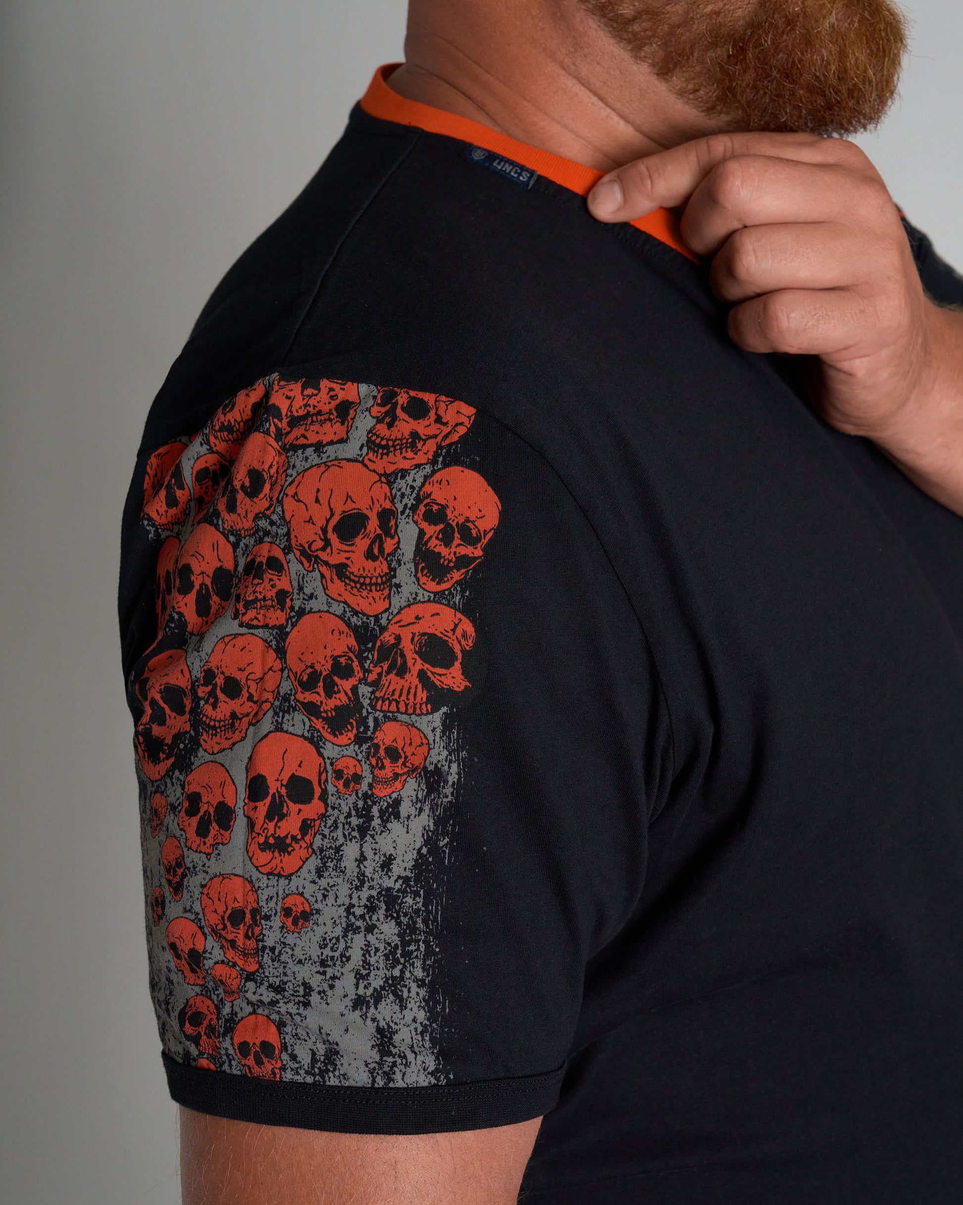MALLORY IV Men's T-Shirt BLACK/ORANGE