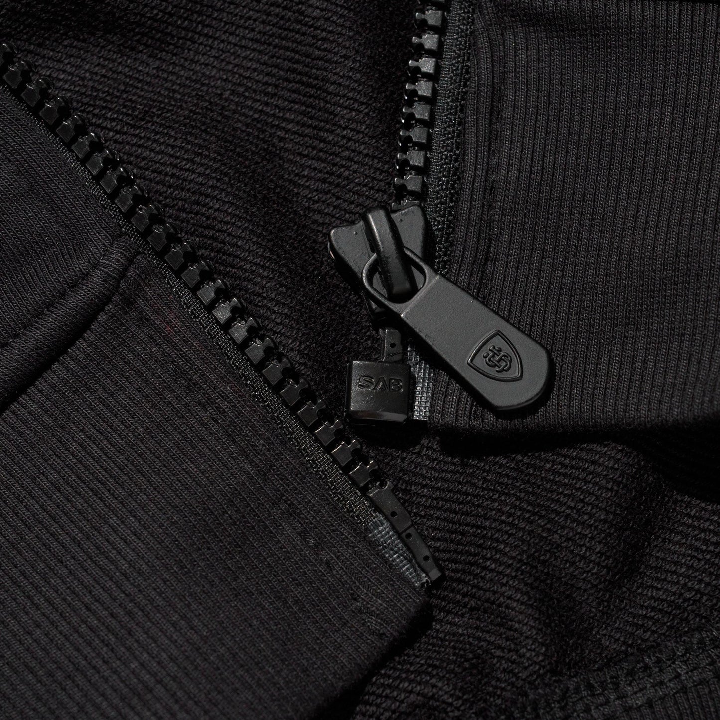 AIRFORCE IV Men's Sweatshirt BLACK