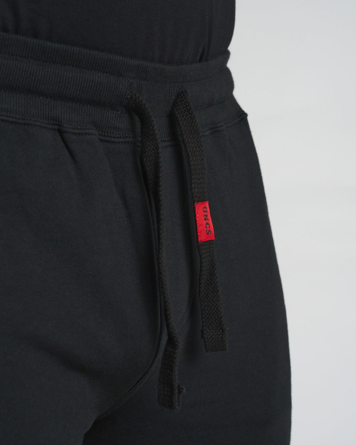DEREK Men's Sweatpants BLACK/RED