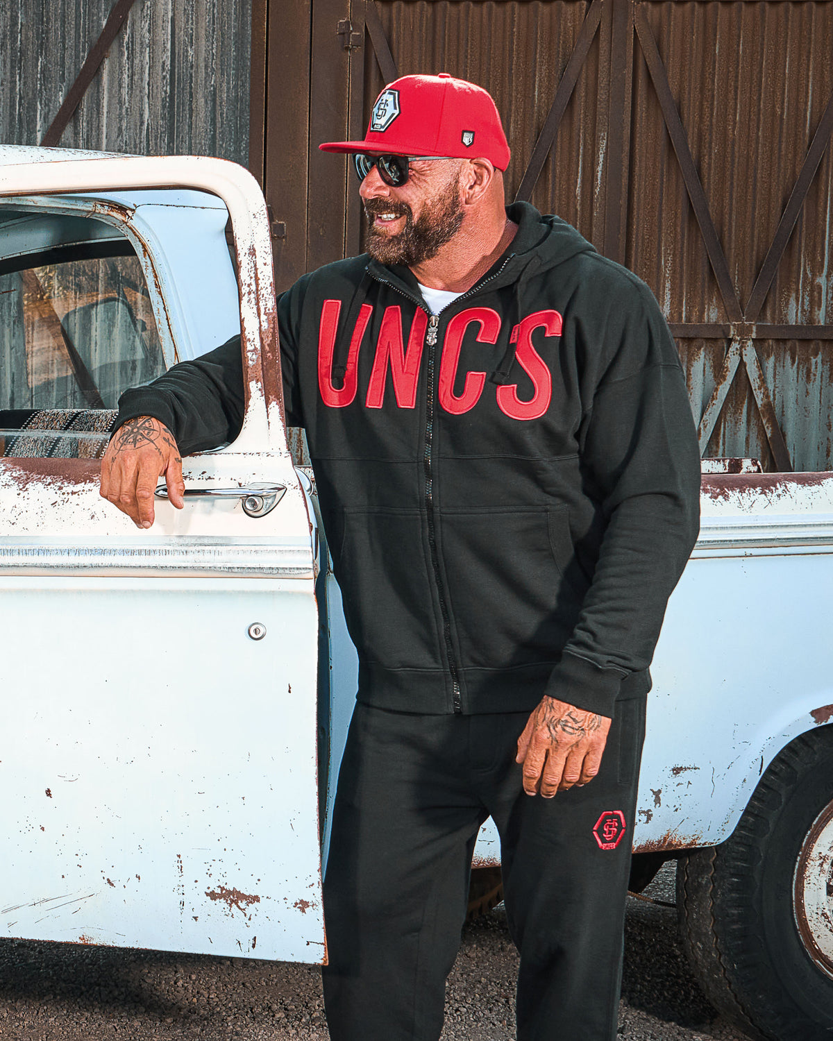 DEREK Men's Sweatpants BLACK/RED