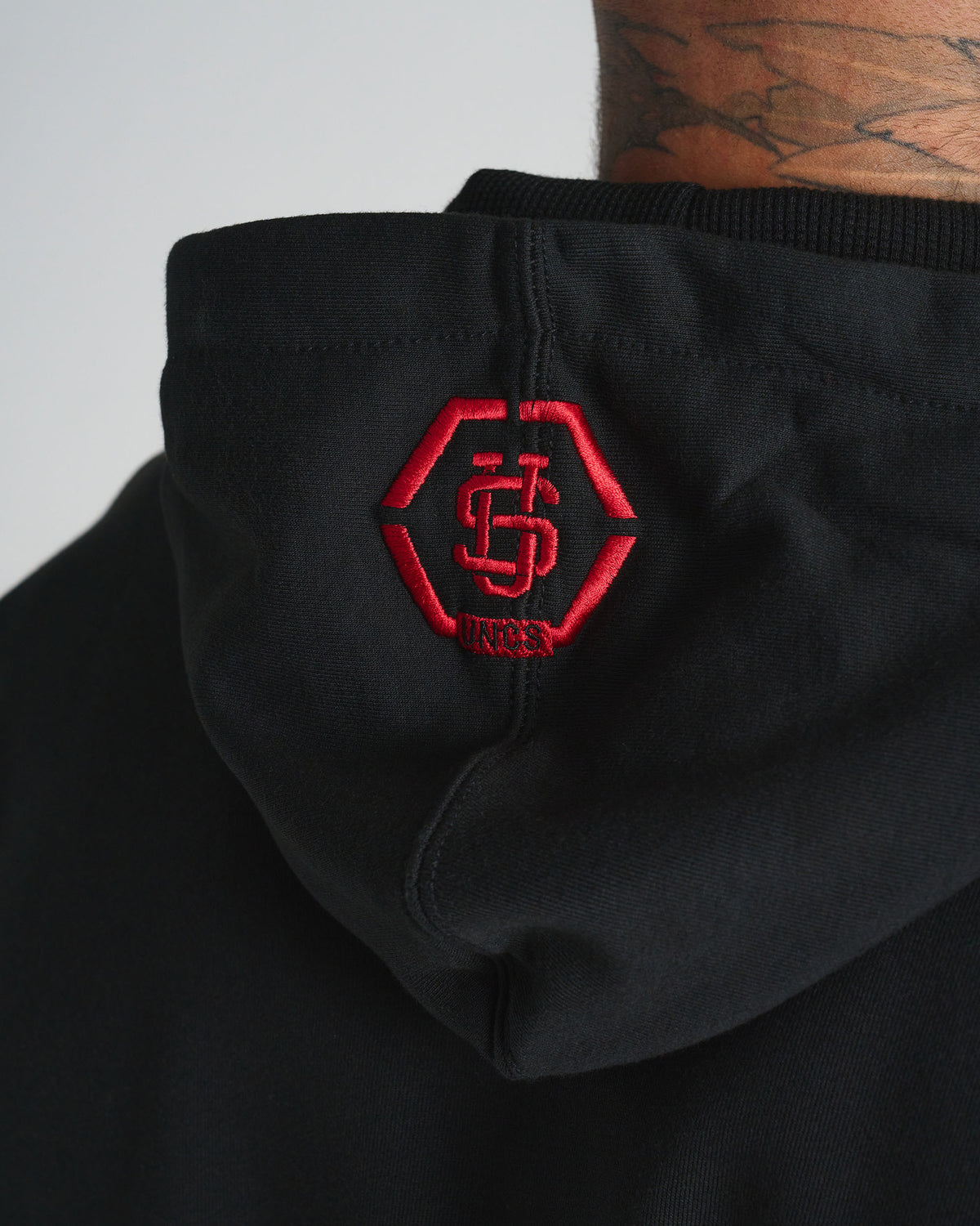 DEREK Men's Sweatshirt BLACK/RED
