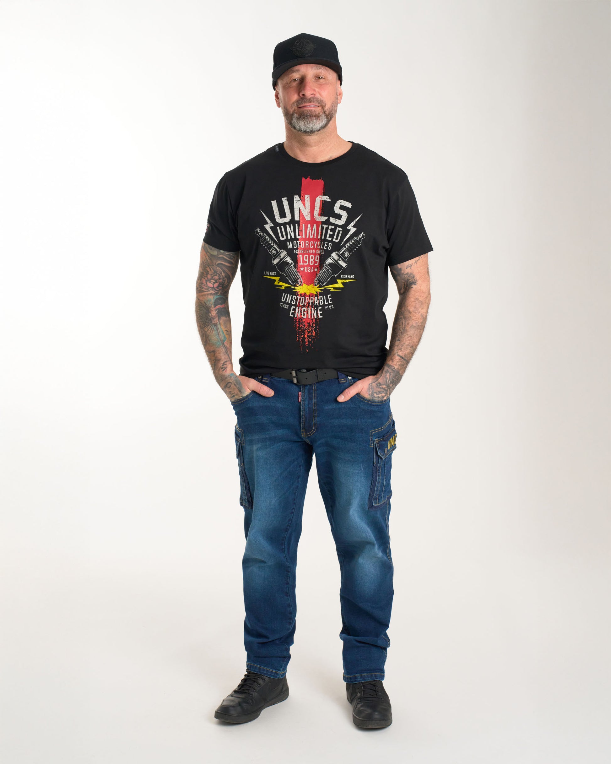 ENGINE II Men's T-Shirt BLACK