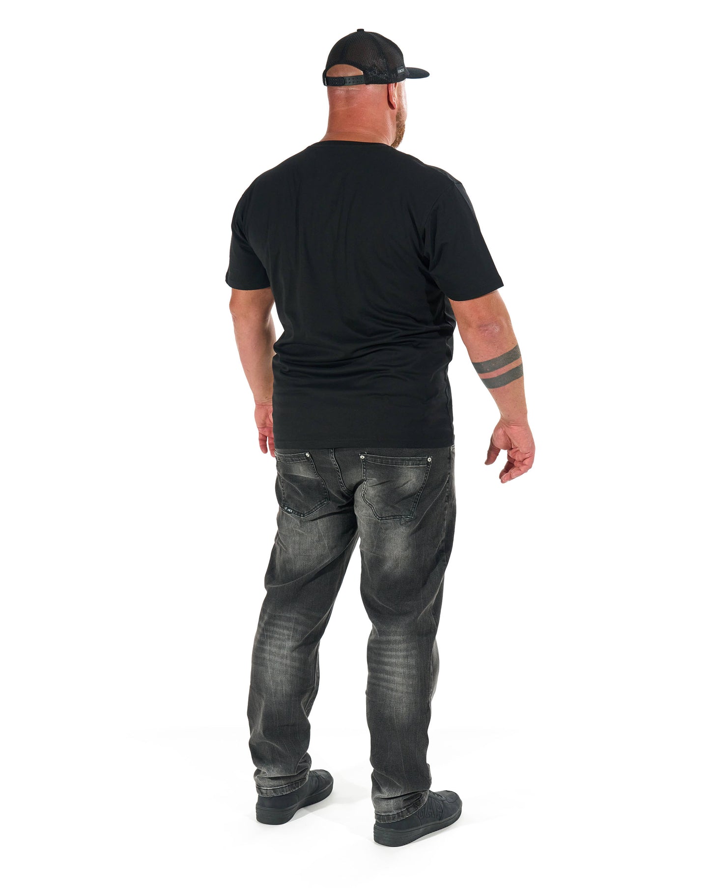 BASIC V Men's T-Shirt BLACK