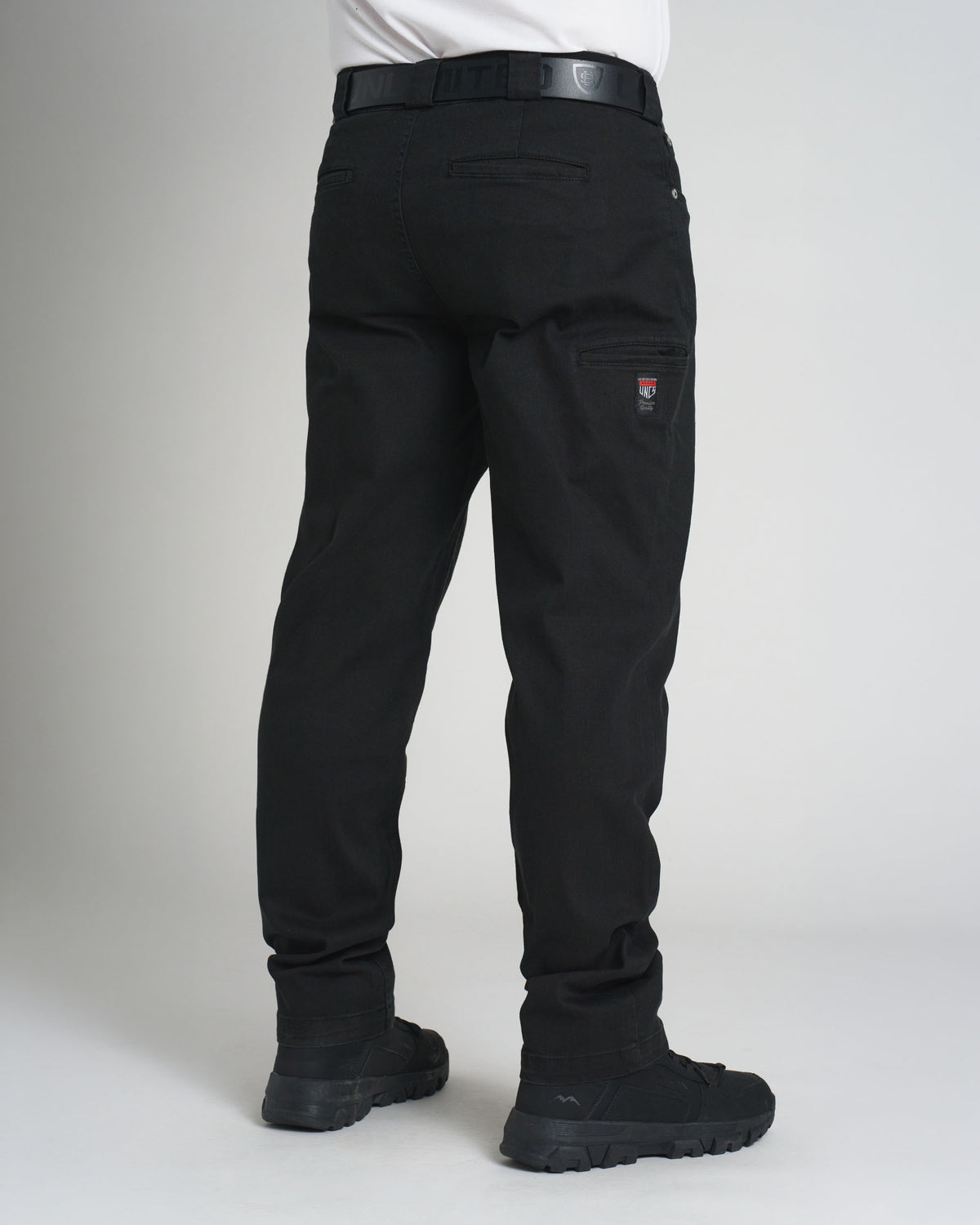 BARRET Men's Trousers BLACK