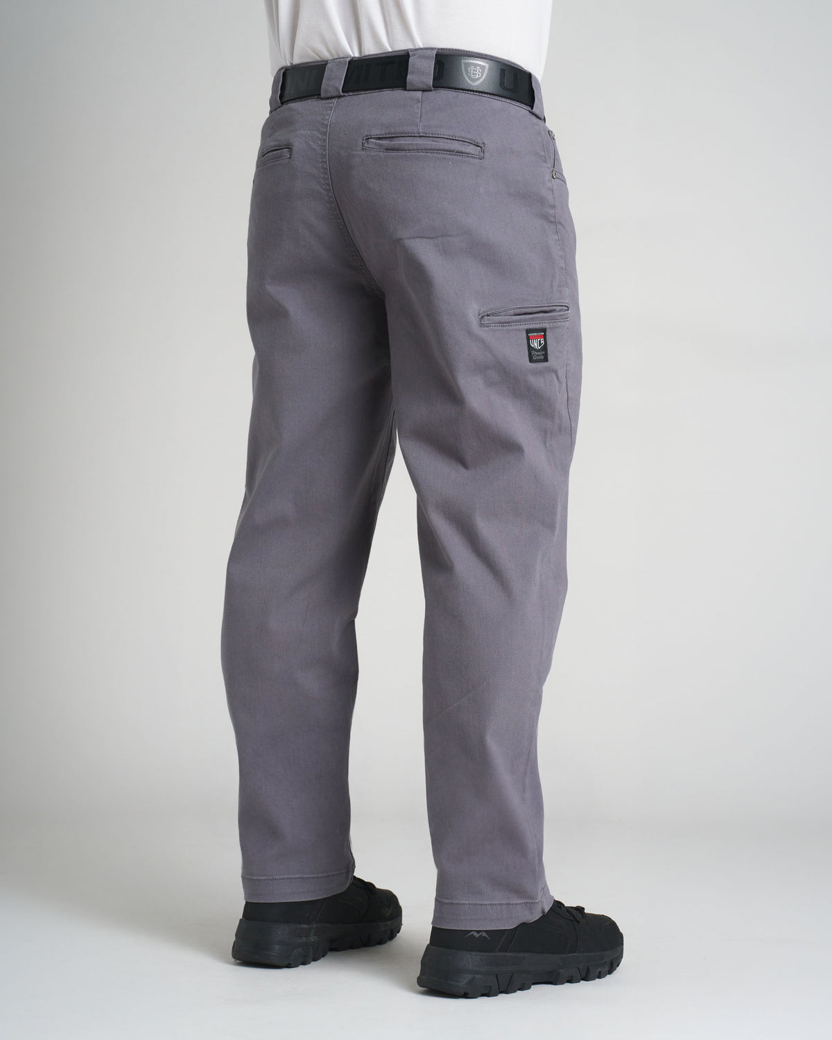 BARRET Men's Trousers GREY