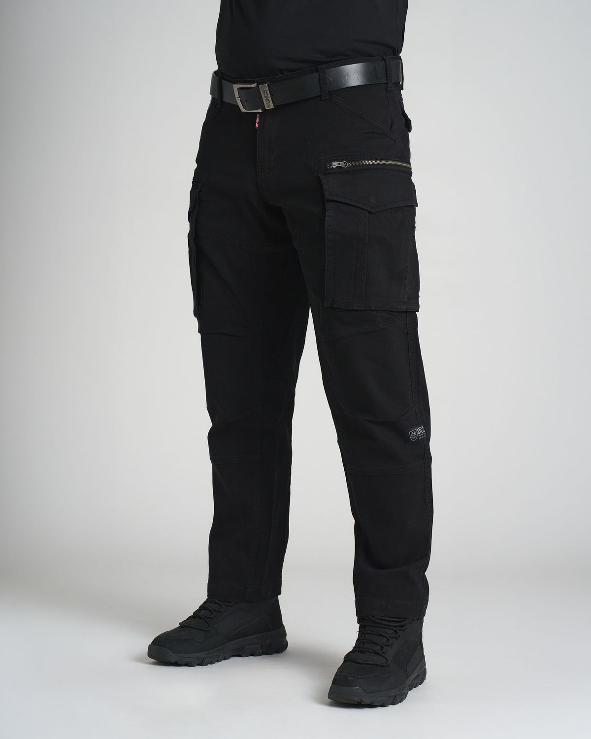 CLARK Men's Trousers BLACK