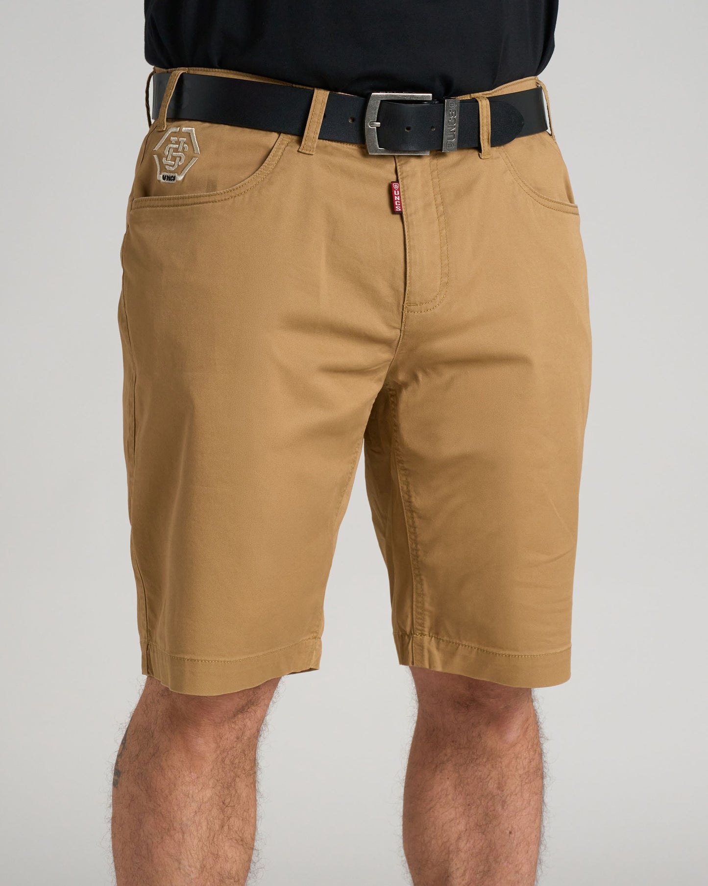 GARVIN Men's Shorts BROWN