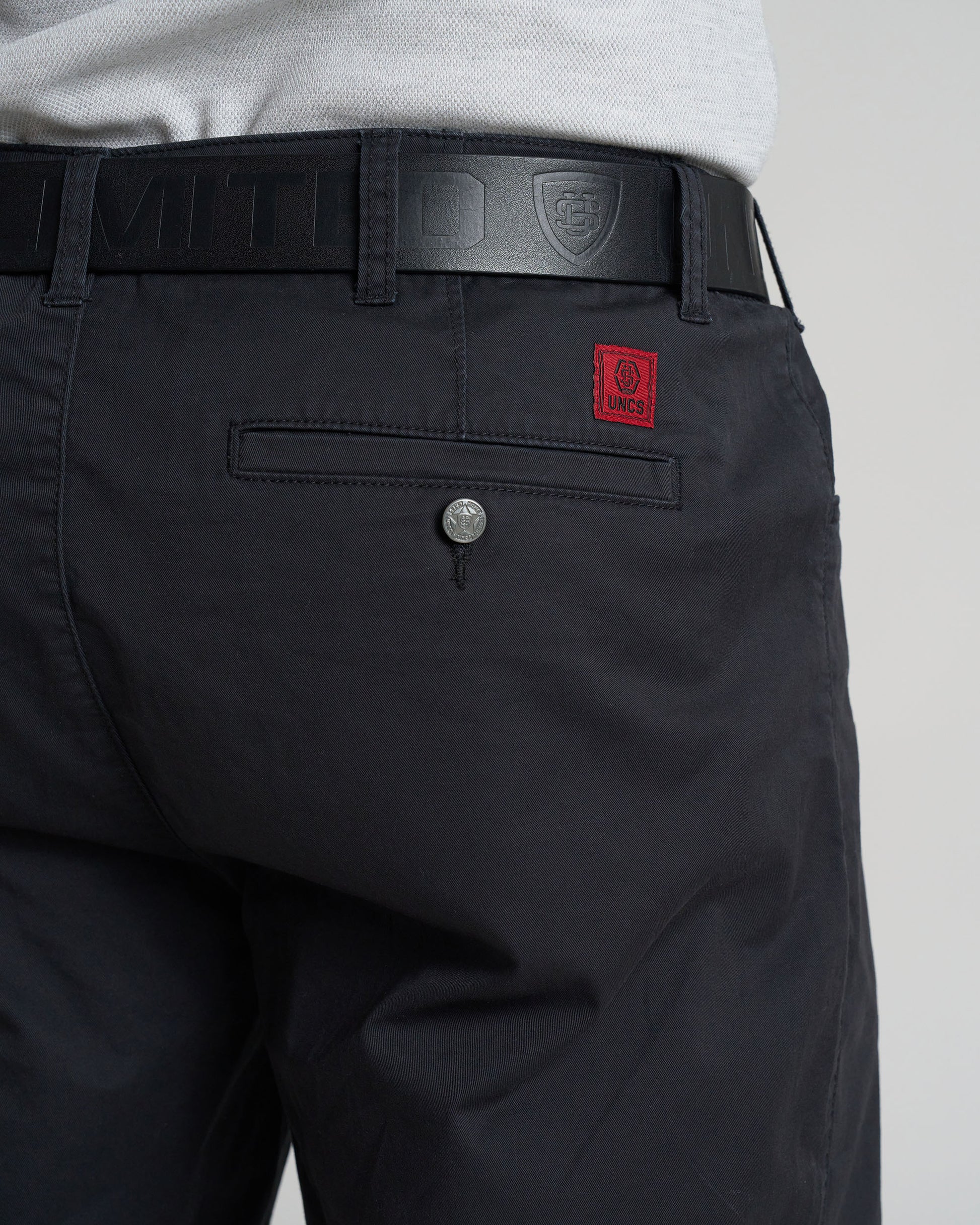 GARVIN Men's Shorts BLACK
