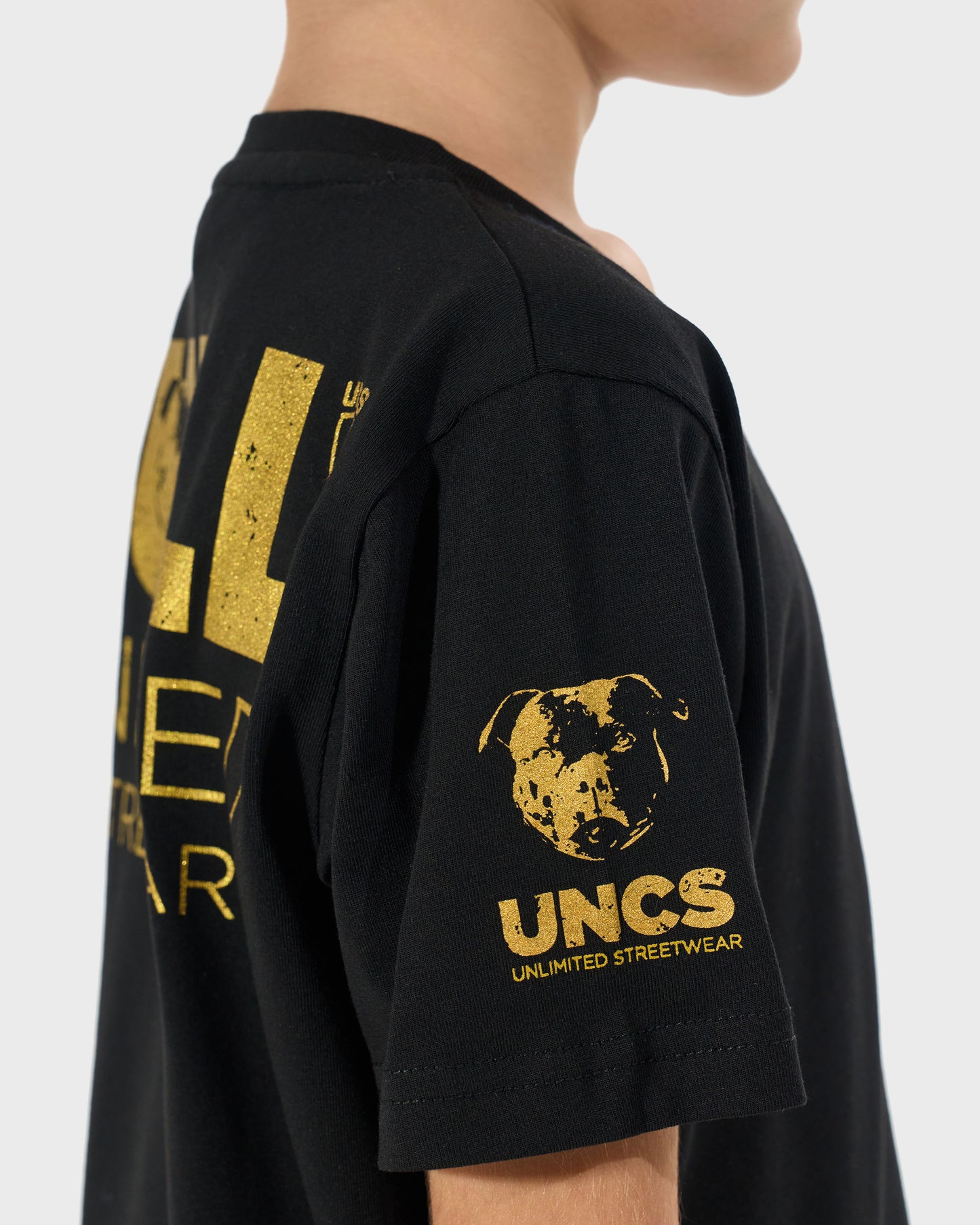 BULL Children's T-Shirt BLACK