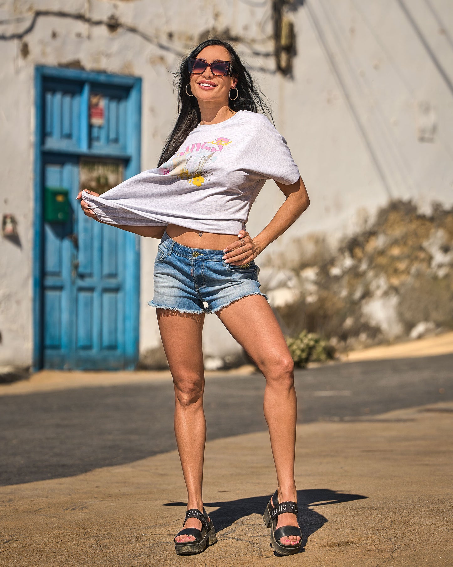 LUDIVINA Women's T-Shirt GREY