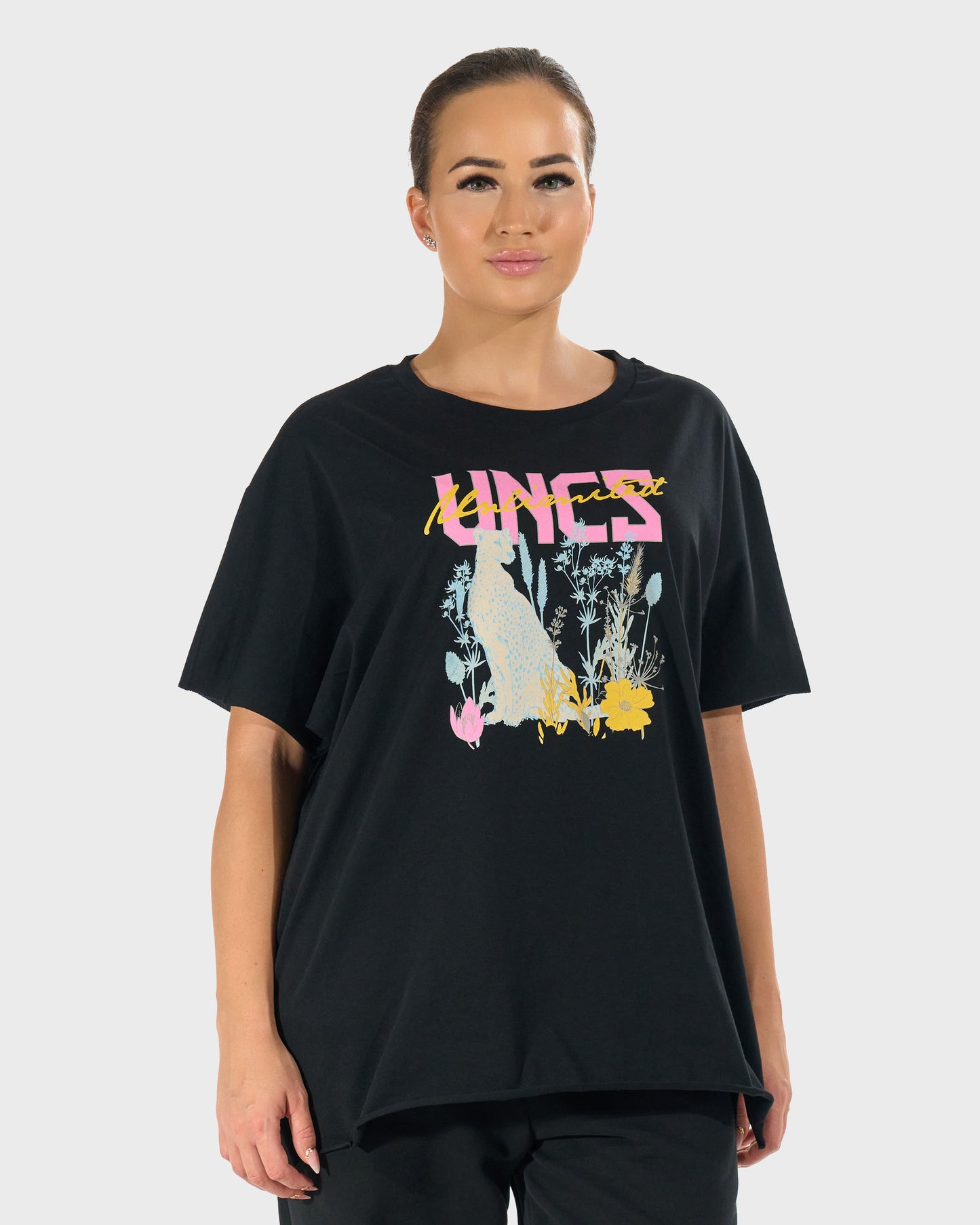 LUDIVINA Women's T-Shirt BLACK