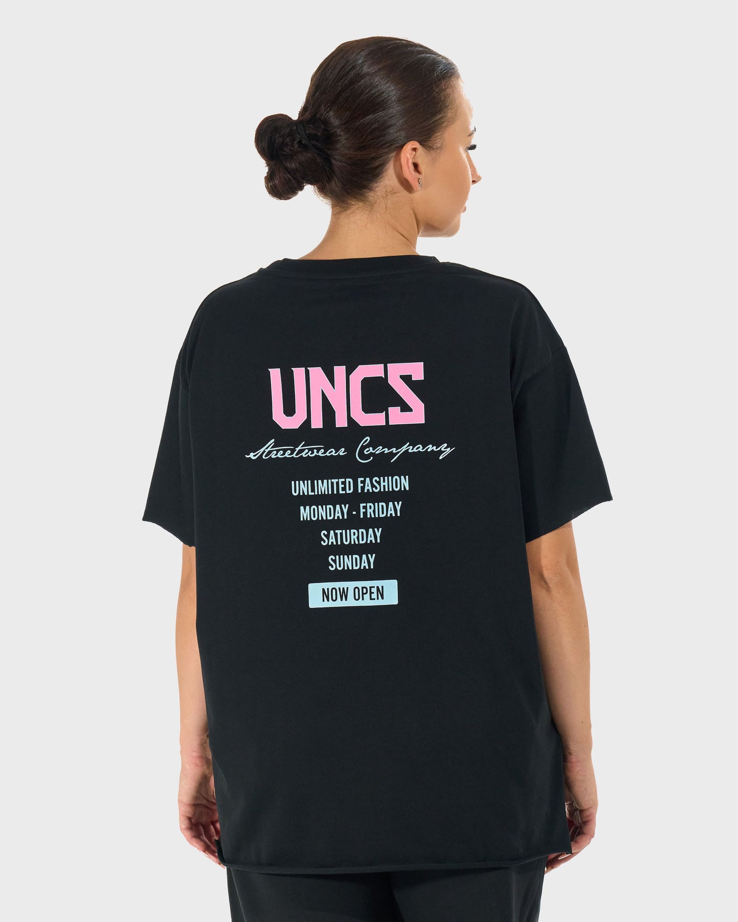 LUDIVINA Women's T-Shirt BLACK