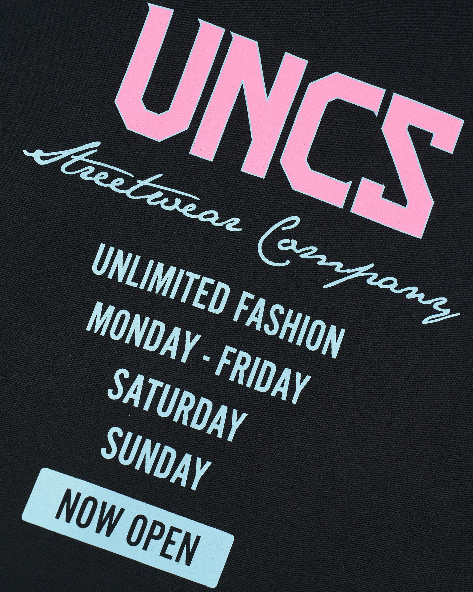 LUDIVINA Women's T-Shirt BLACK