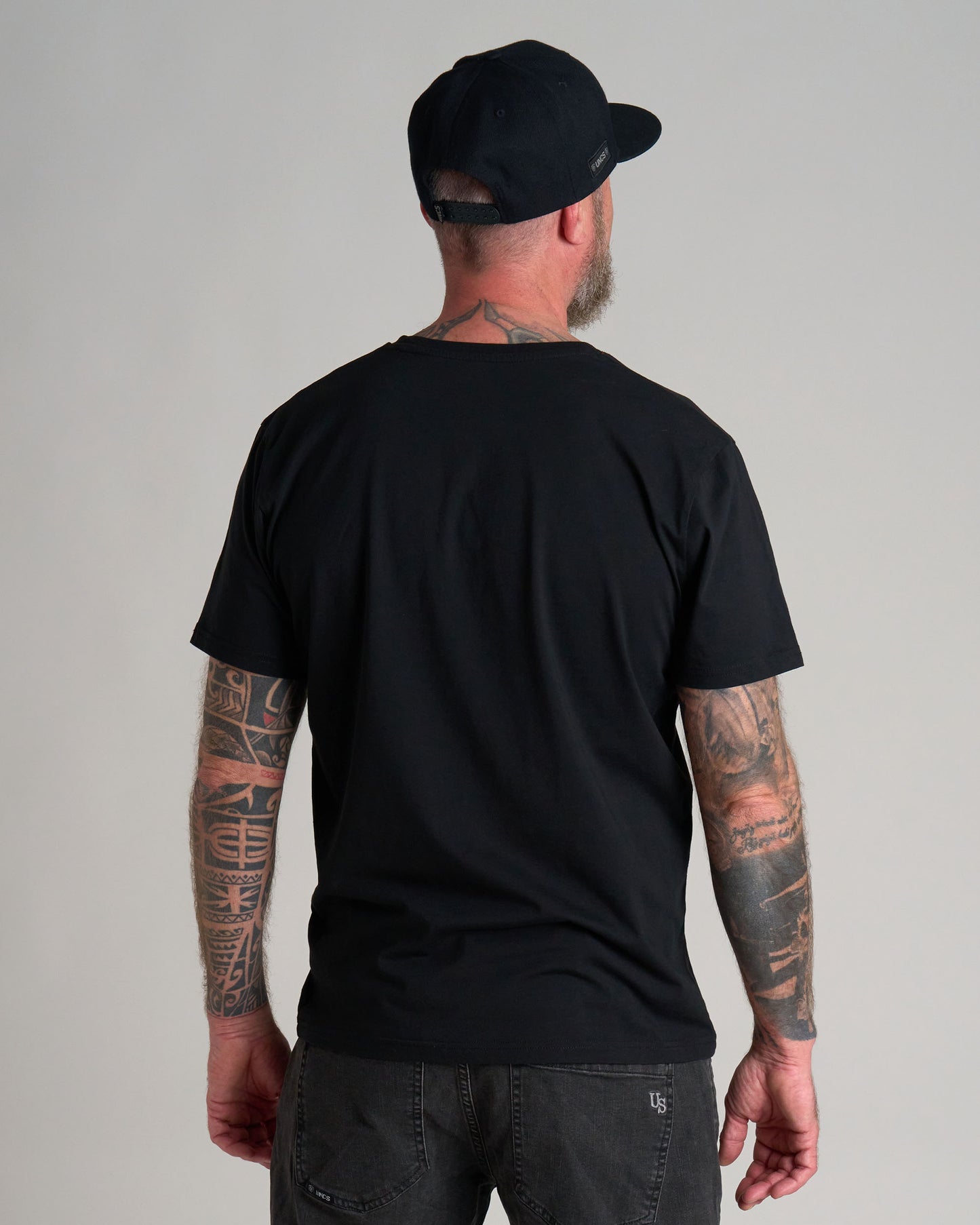 UNCS TEAM Men's T-Shirt BLACK/RED