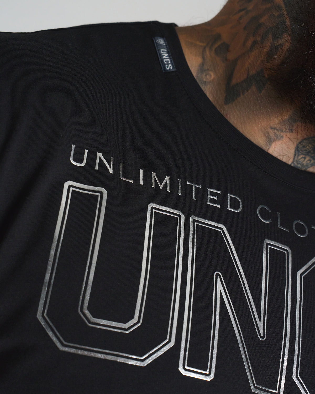 UNLIMITED V Men's T-Shirt BLACK/SILVER