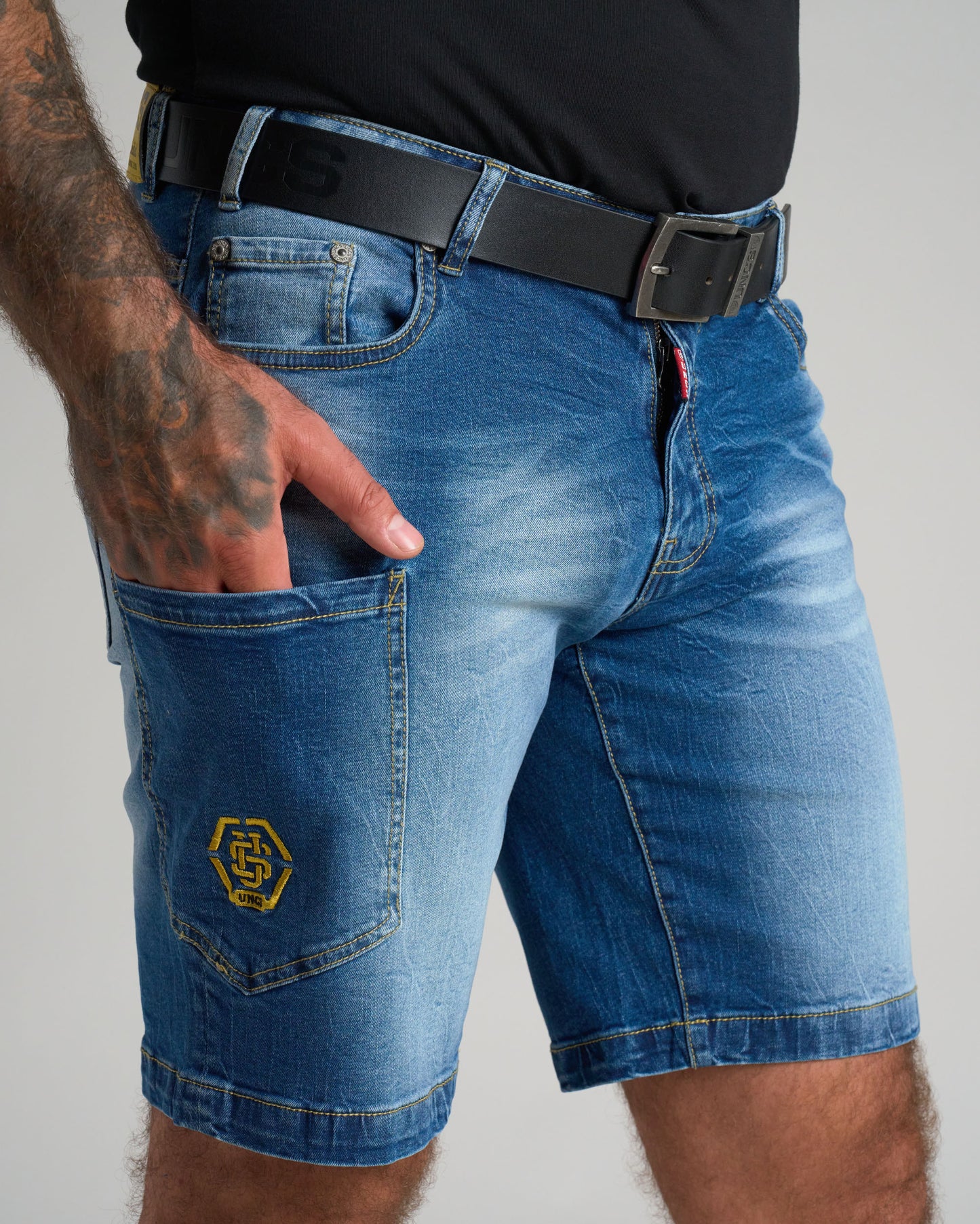 DERICK Men's Shorts BLUE