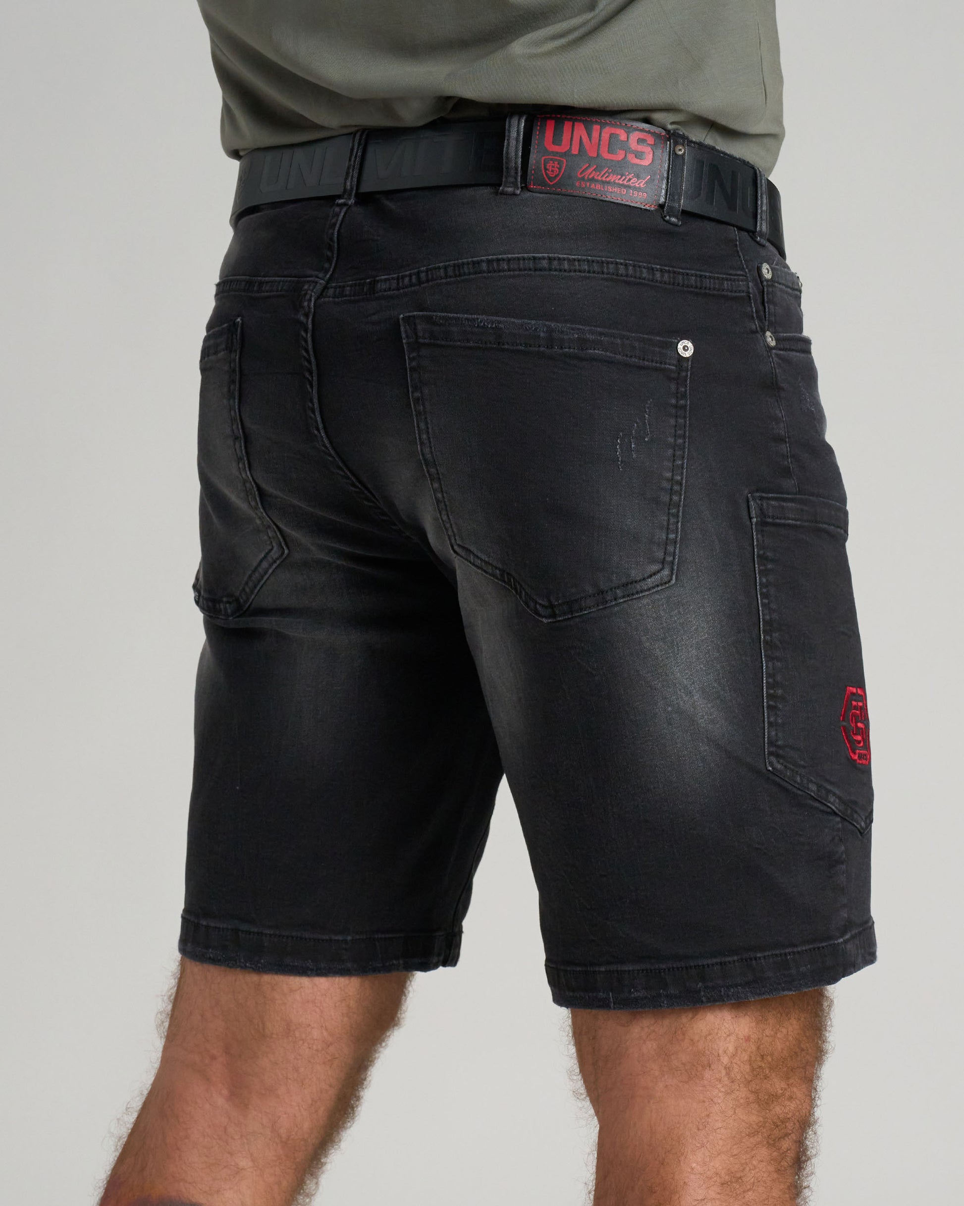 DERICK Men's Shorts BLACK