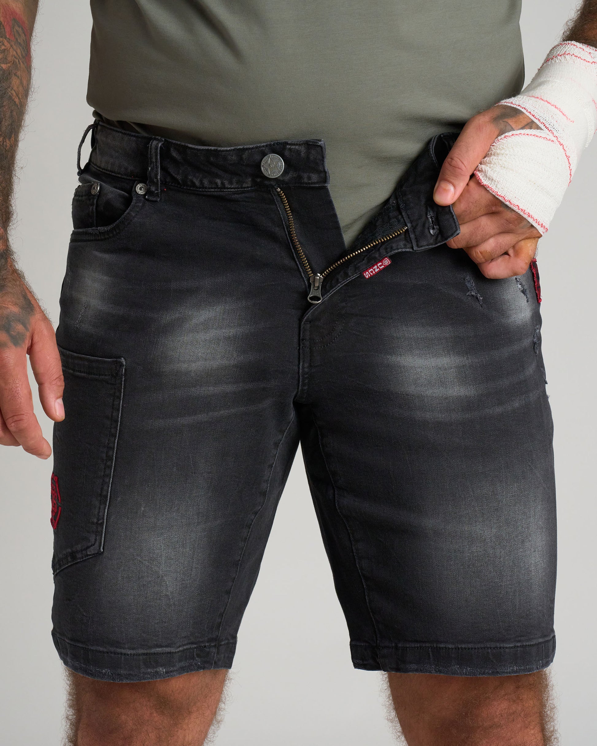 DERICK Men's Shorts BLACK