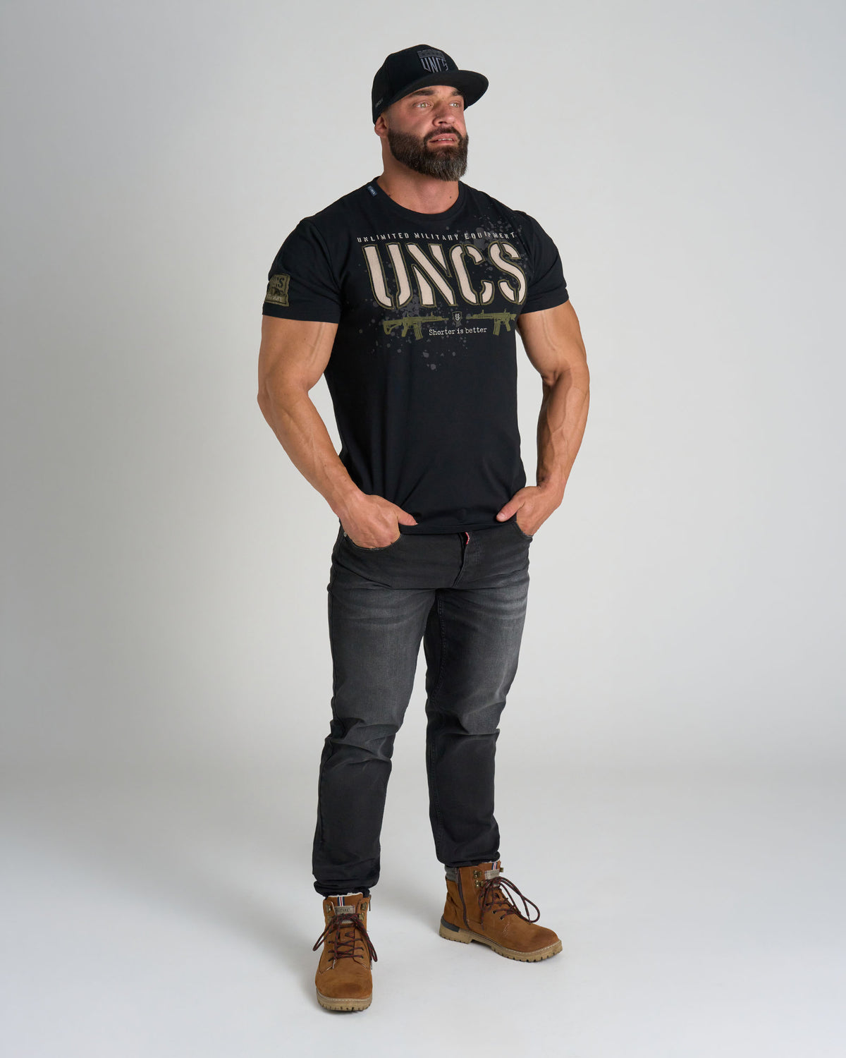 GUNS Men's T-Shirt BLACK