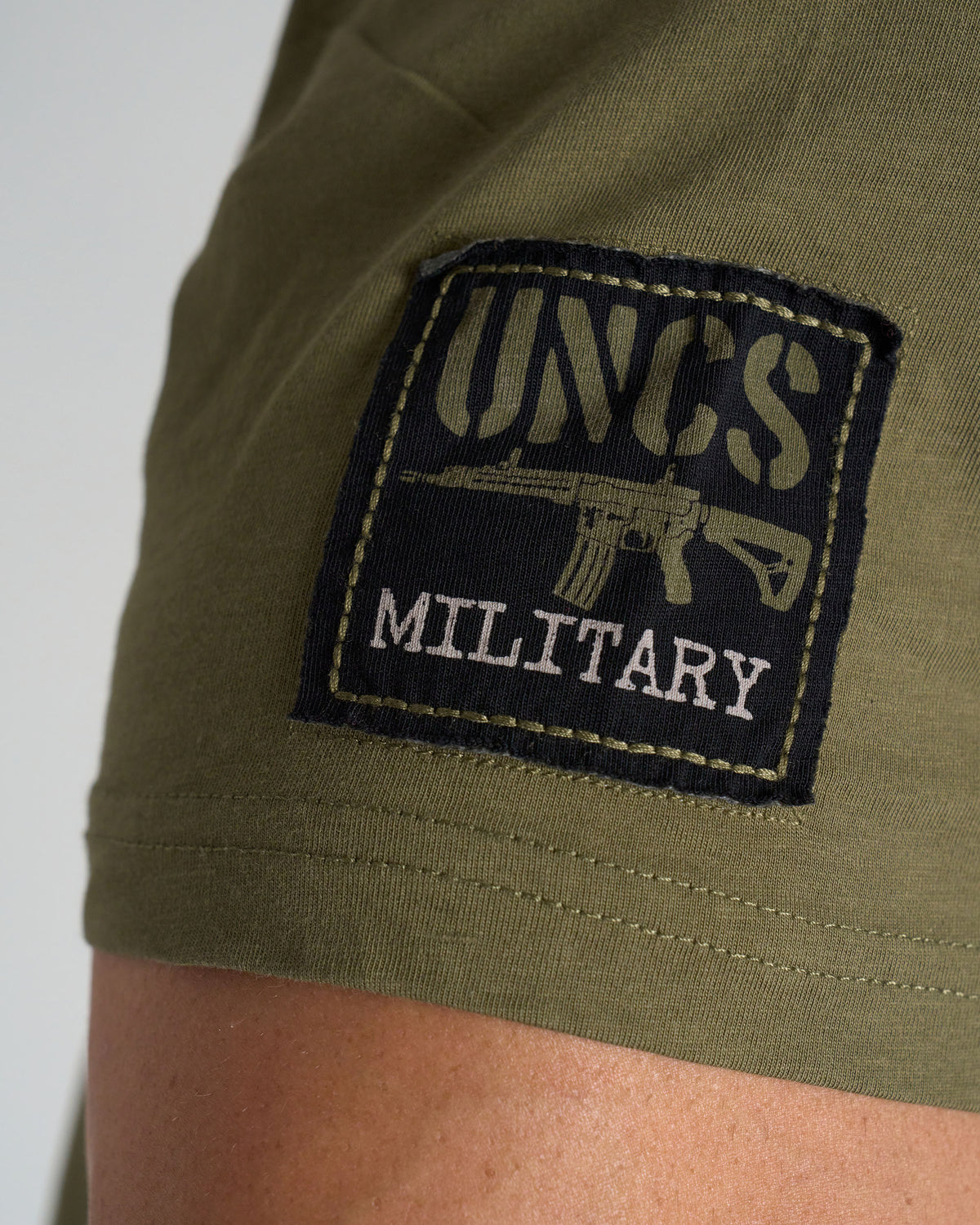 GUNS Men's T-Shirt KHAKI