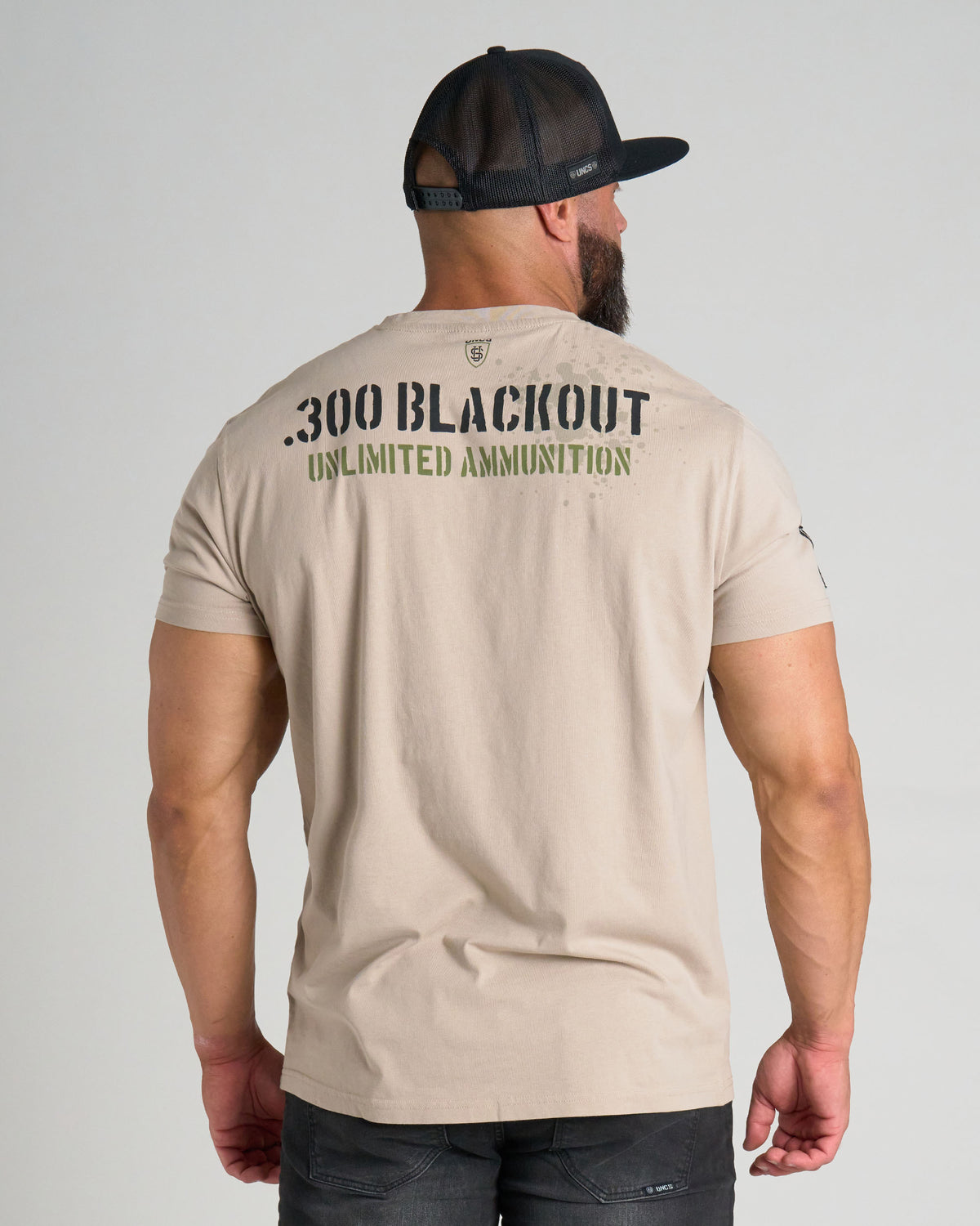 GUNS Men's T-Shirt SAND