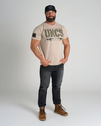 GUNS Men's T-Shirt SAND