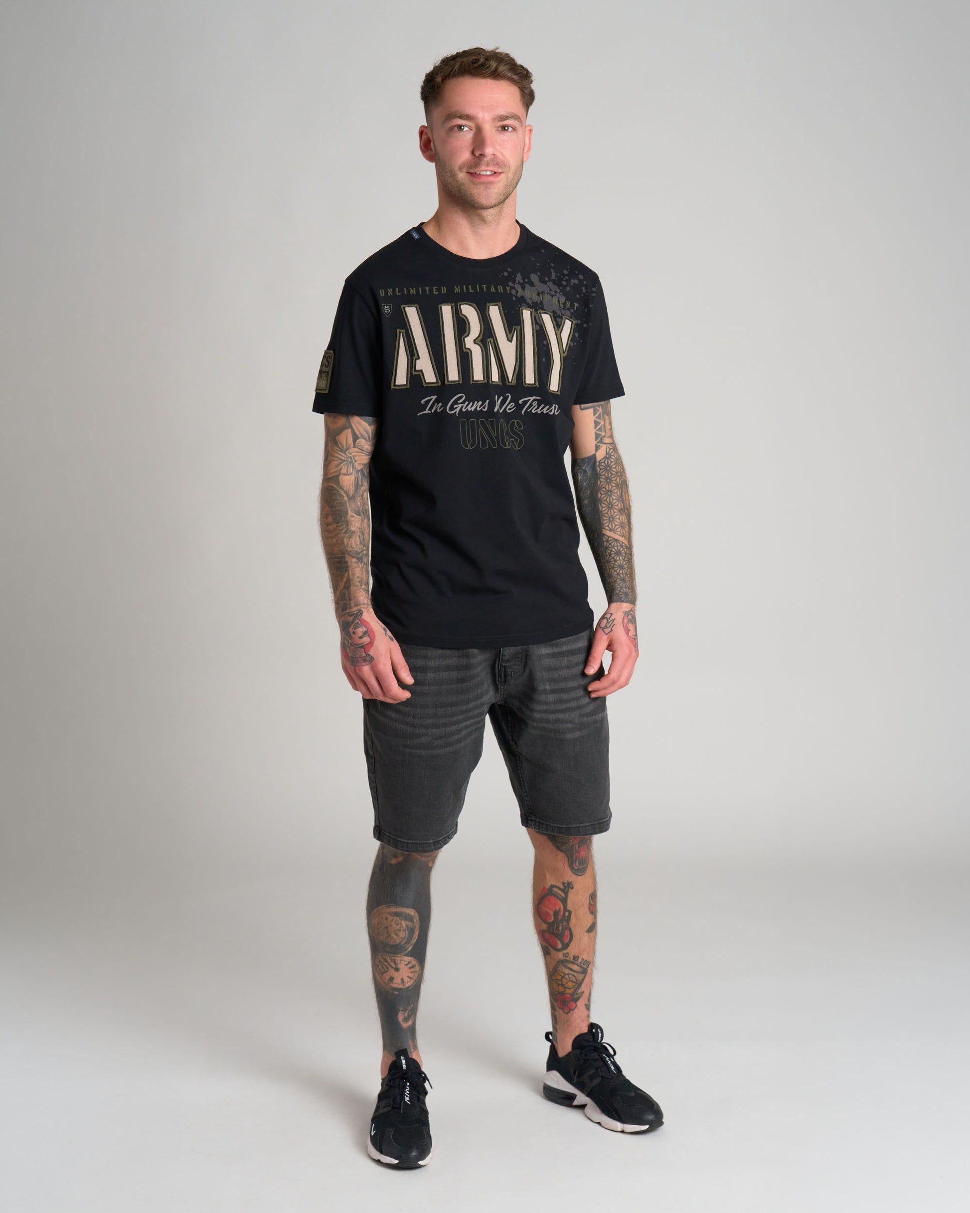 GUNS II Men's T-Shirt BLACK