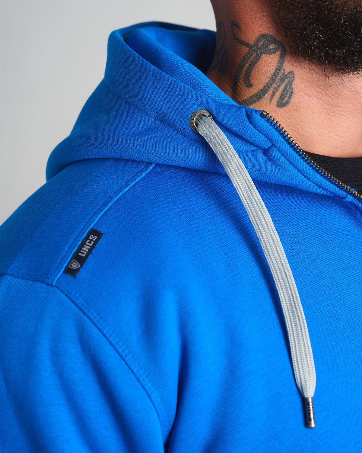 CAINE Men's Sweatshirt BLUE