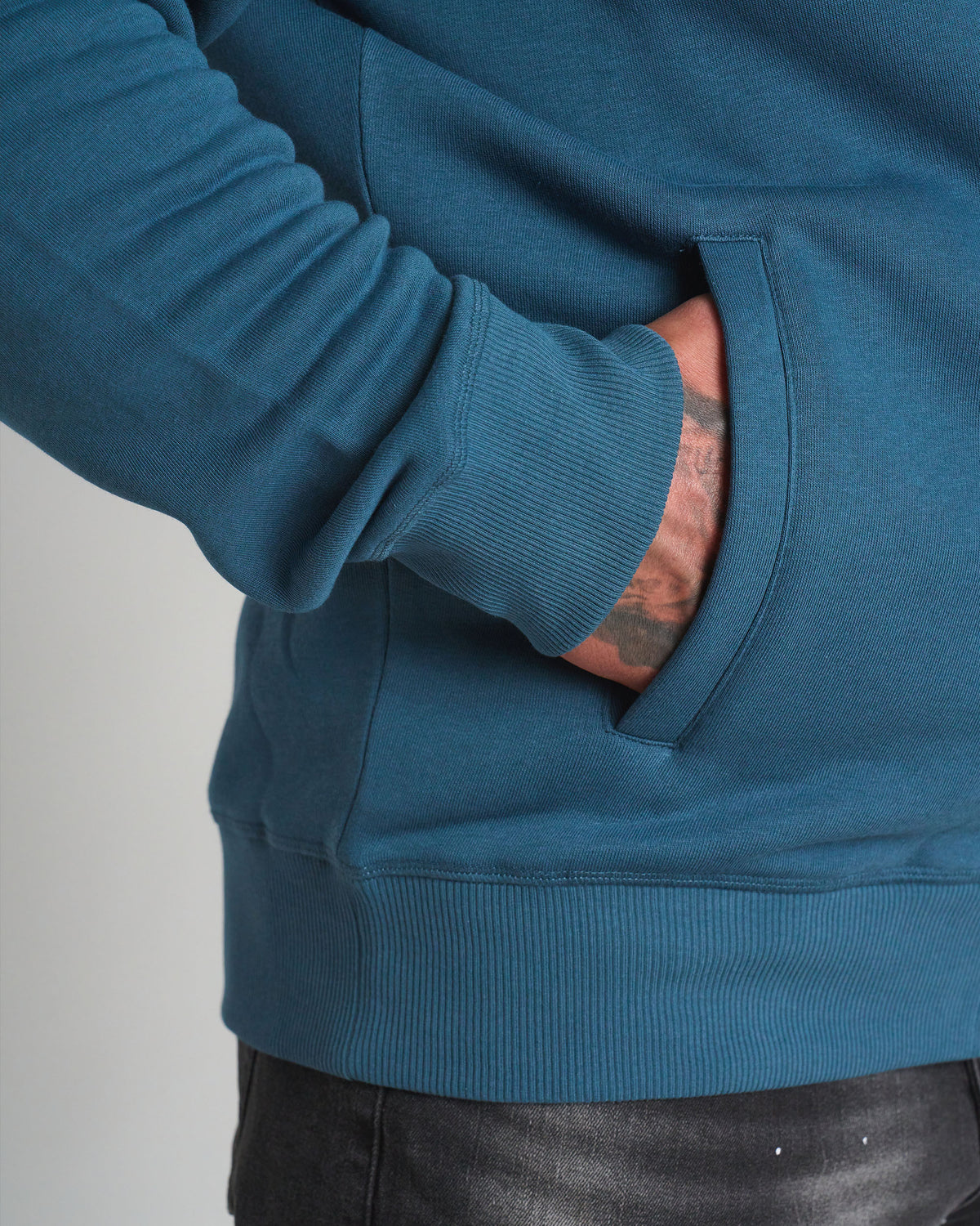 CAINE IV Men's Sweatshirt BLUE