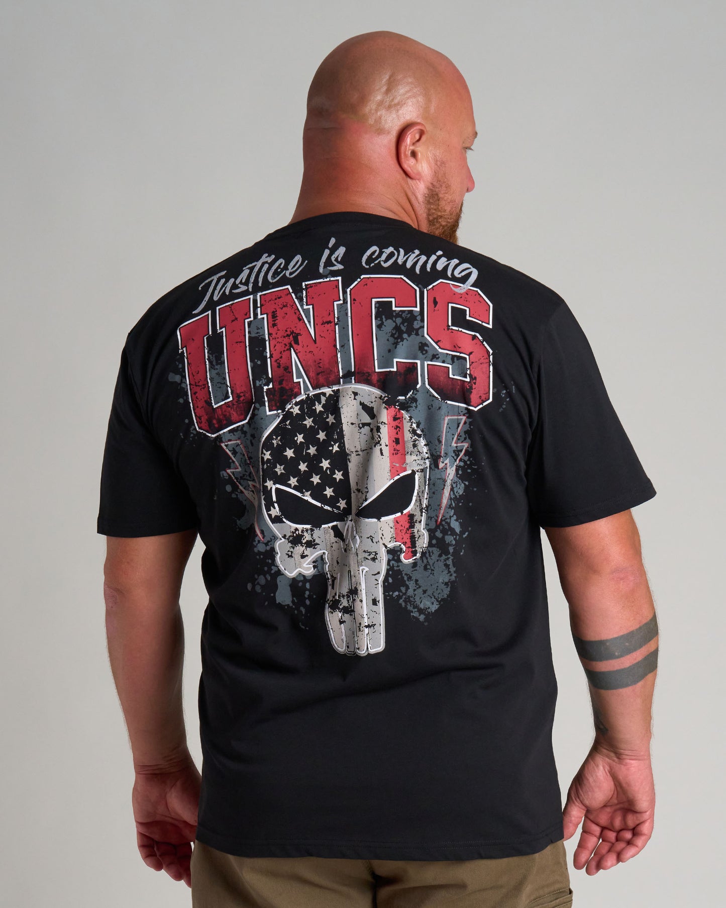 JUSTICE II Men's T-Shirt BLACK