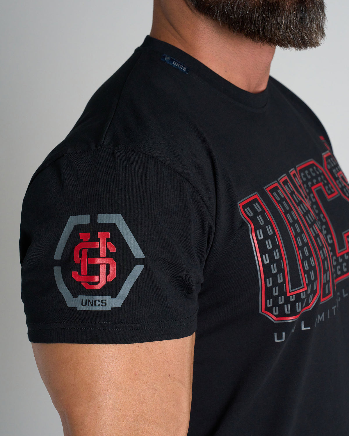 TAYLOR Men's T-Shirt BLACK/RED