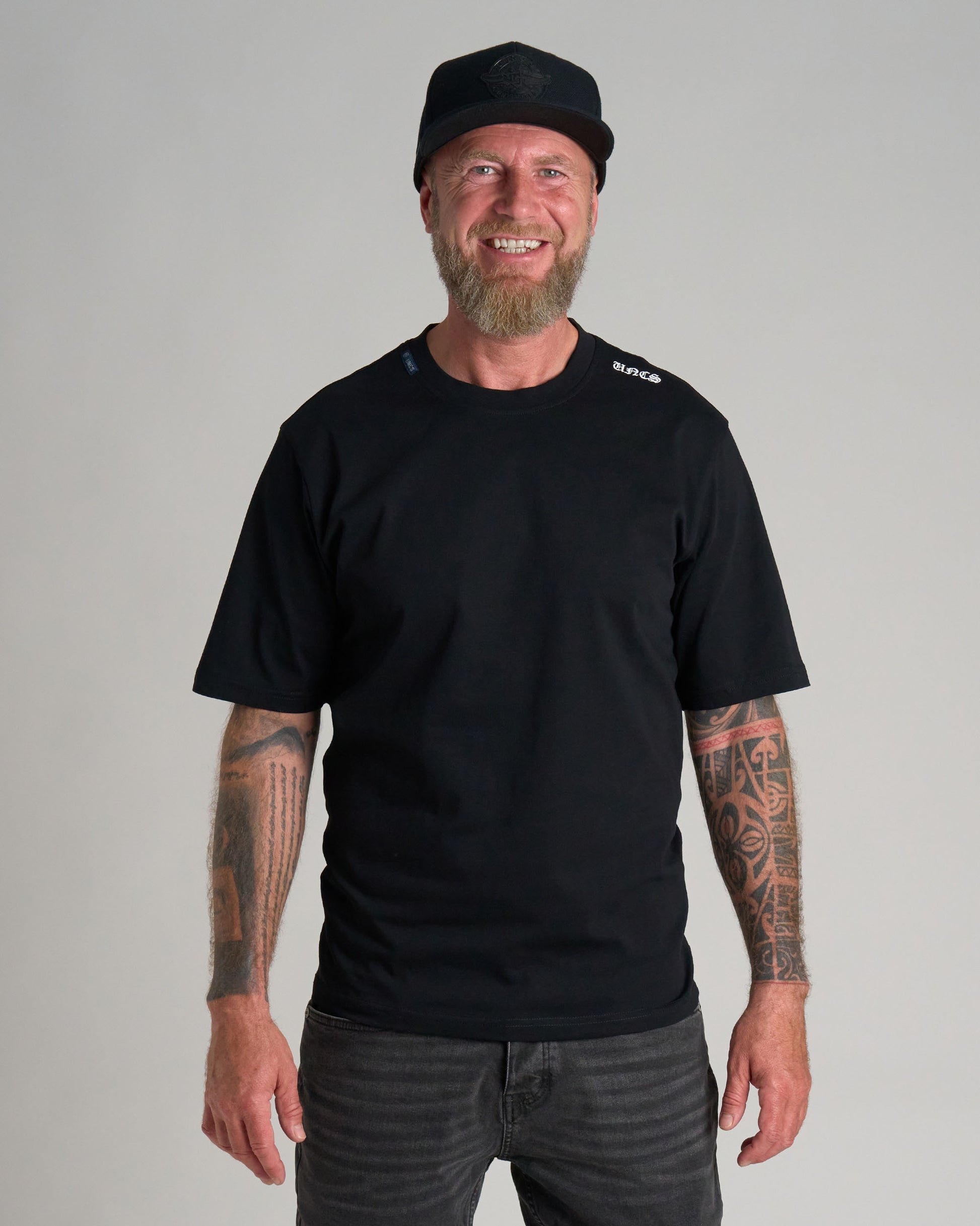 UNLIMITED (OVERSIZE) Men's T-Shirt BLACK/WHITE