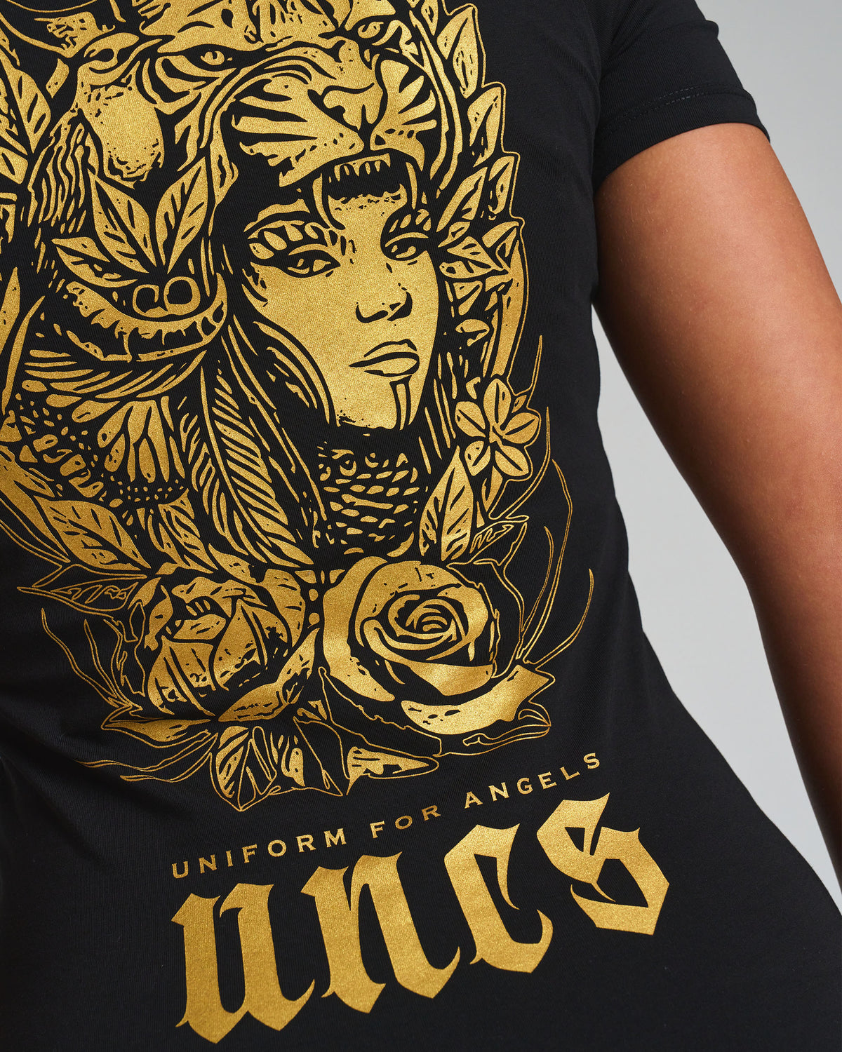 CARMEN Women's T-Shirt BLACK