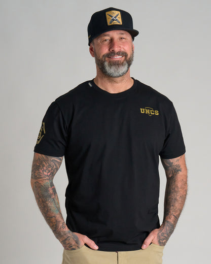 UNCS GOLD Men's T-Shirt BLACK