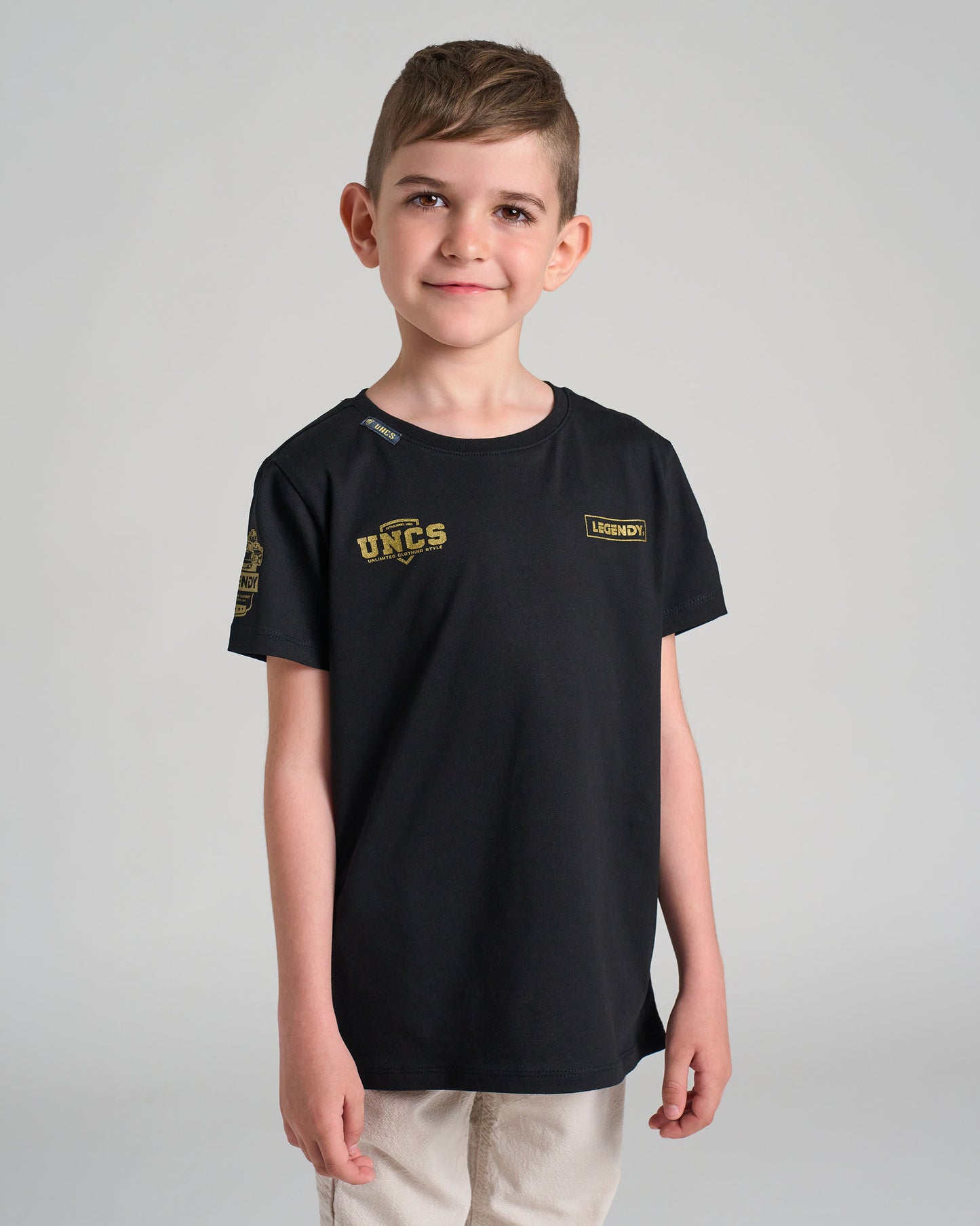 LEGENDY Children's T-Shirt BLACK