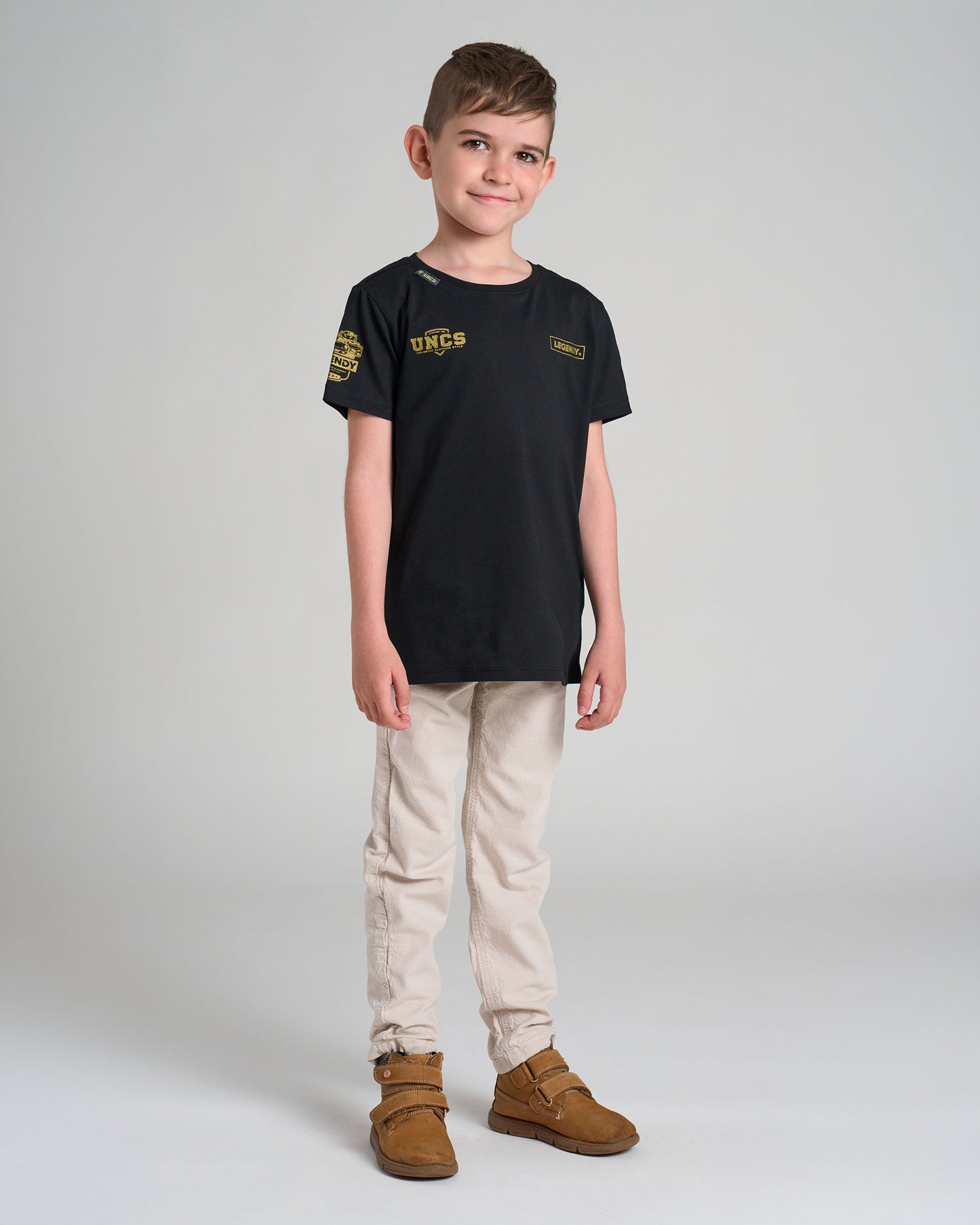 LEGENDY Children's T-Shirt BLACK