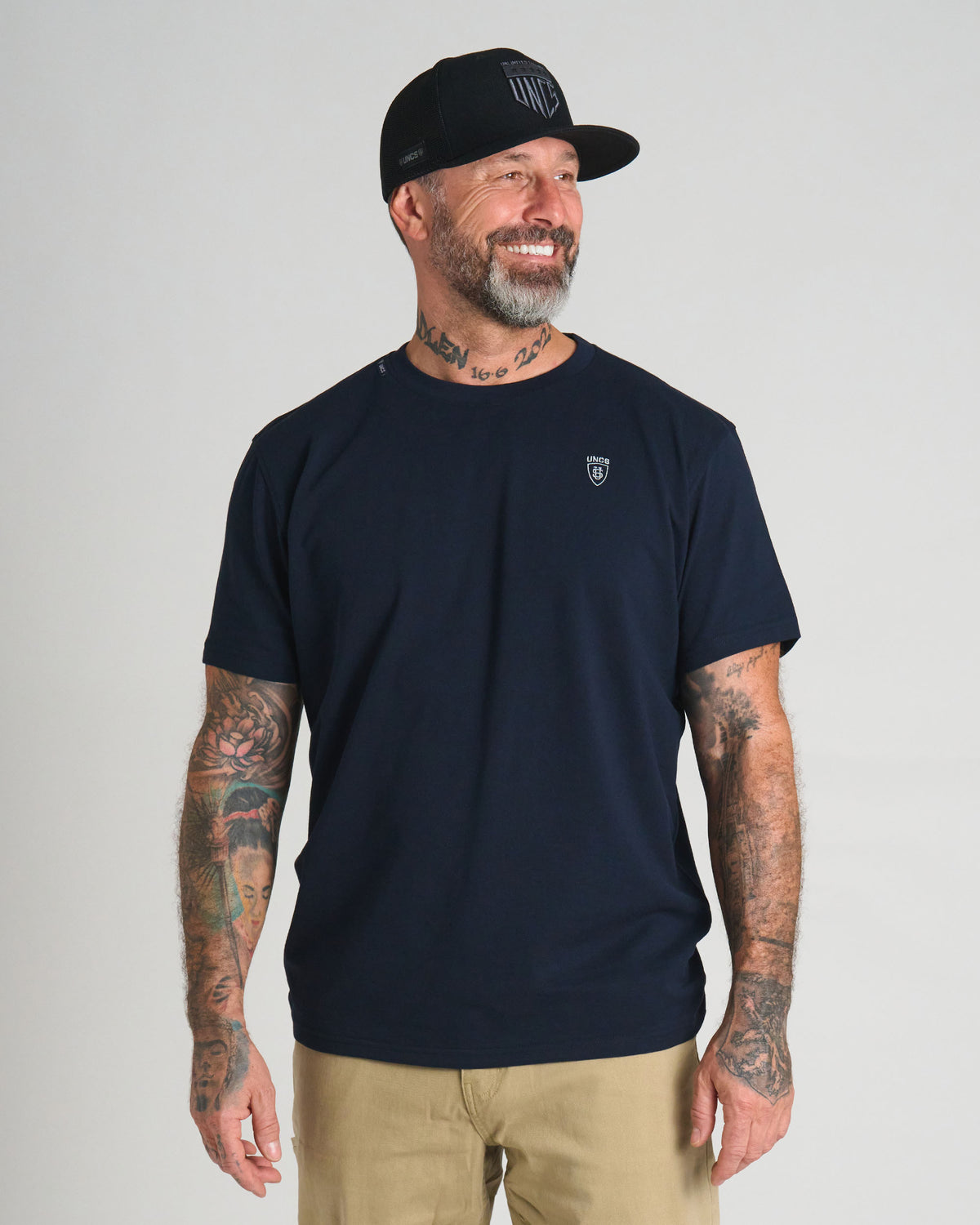 ESSENTIAL Men's T-Shirt NAVY